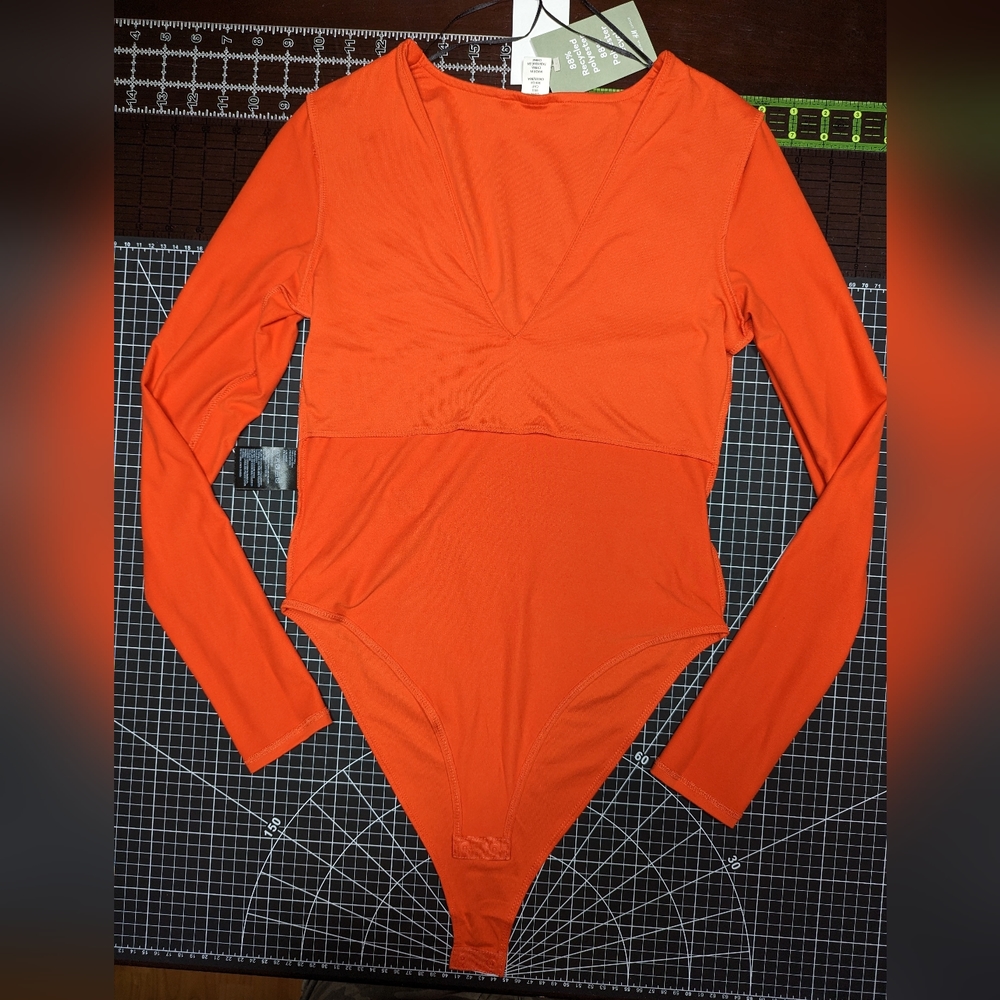 H&M Top ❤️‍🔥 New - Picture 10 of 11